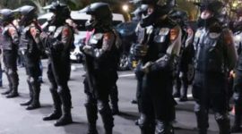 Partroli Skala Besar Diawali Apel Pasukan yang Dipimpin Wakapolda Metro Jaya Brigjen Suyudi Ario Seto di Lapangan Presisi Ditlantas Polda Metro Jaya, Sabtu (28/10/2023) malam.  