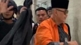 Pimpinan Pesantren Al Zaytun Panji Gumilang di Mabes Polri.