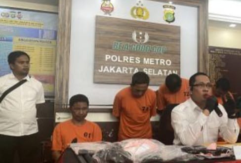 AKBP Bintoro beri keterangan kepada awak media , Senin (16/10/2023).