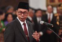 Ketua KPK sementara Nawawi Pomolango Usai Dilantik Presiden Joko Widodo (Jokowi) di Istana Negara, Senin (27/11/2023). (Foto : Kompas)