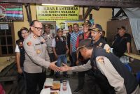 CEK POSKO : Hadir dalam kegiatan Kabag Ops Polres Metro Jakarta Utara AKBP Achmad Akbar, S.I.K, M.Si, Kasat Reskrim Polres Metro Jakarta Utara AKBP Hady Saputra Siagian S.I.K SH.MH, Kapolsek Tanjung Priok KOMPOL NAZIRWAN, S.H.,S.I.K., M.H., Wakapolsek Tanjung Priok AKP Gede Ngurah, S.H. (foto : Humas PMJ)