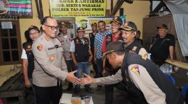 CEK POSKO : Hadir dalam kegiatan Kabag Ops Polres Metro Jakarta Utara AKBP Achmad Akbar, S.I.K, M.Si, Kasat Reskrim Polres Metro Jakarta Utara AKBP Hady Saputra Siagian S.I.K SH.MH, Kapolsek Tanjung Priok KOMPOL NAZIRWAN, S.H.,S.I.K., M.H., Wakapolsek Tanjung Priok AKP Gede Ngurah, S.H. (foto : Humas PMJ)