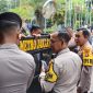 Kapolres Metro Jakarta Pusat Kombes Pol Susatyo Purnomo Condro menghimbau kepada warga masyarakat yang akan menyampaikan aspirasi pagi ini agar tertib dan memperhatikan hak-hak masyarakat lain.