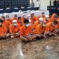 Sebagian dari tersangka pelaku kejahatan yang terjaring operasi PEKAT digiring ke gedung Dirreskrimum Polda Metro Jaya, Rabu (27/3/2024).(Foto : Humas PMJ)
 
