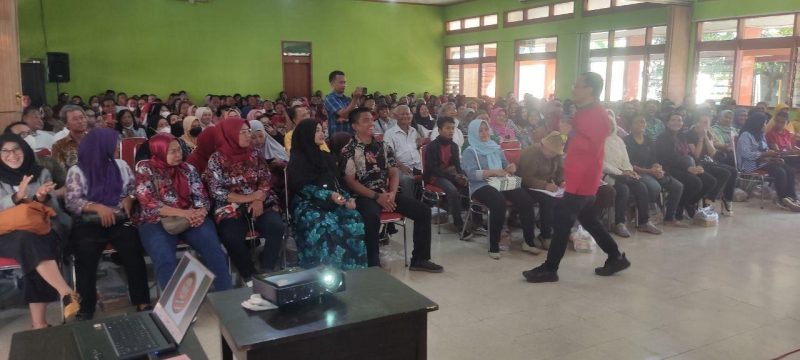 Anggota MPR RI Rahmad Handoyo menggelar dialog kebangsaan 4 PIlar  di Desa Catur Kecamatan Sambi Kabupaten Boyolali, Jawa Tengah , Rabu 8 Mei 2024