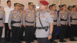 Kapolda Metro Jaya Irjen Pol Karyoto melantik Kombes Pol Roberto G.M. Pasaribu sebagai Direktur Reserse Siber pertama di Polda Metro Jaya, Kamis (21/11)