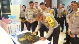 Ruang pelayanan ini diharapkan dapat mempermudah masyarakat yang datang untuk melakukan konfirmasi terkait pelanggaran yang terekam dalam sistem ETLE. Ini bagian dari upaya kami meningkatkan kualitas pelayanan yang lebih cepat, efisien, dan transparan,” ujar AKBP Ojo Ruslani, Kamis (9/1/2025