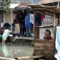 Ribuan warga Jakarta masih buang air besar (BAB) di kali 
