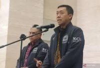 Sekretaris NCB Interpol Indonesia Divhubinter Polri Brigjen Pol. Untung Widyatmoko berbicara dalam konferensi pers di Gedung Bareskrim Polri, Jakarta, Jumat (21/3/2025). ANTARA