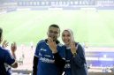 LAMARAN DI GBLA - Maula Akbar Mulyadi Putra, anak Gubernur Jawa Barat Dedi Mulyadi melamar Wakil Bupati Garut Putri Karlina di tengah euforia kemenangan Persib Bandung di Stadion GBLA, Jumat (9/5/2025). Terungkap sosok Mula Akbar yang viral melamar putri Kapolda Metro Jaya. 


