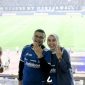 LAMARAN DI GBLA - Maula Akbar Mulyadi Putra, anak Gubernur Jawa Barat Dedi Mulyadi melamar Wakil Bupati Garut Putri Karlina di tengah euforia kemenangan Persib Bandung di Stadion GBLA, Jumat (9/5/2025). Terungkap sosok Mula Akbar yang viral melamar putri Kapolda Metro Jaya. 



