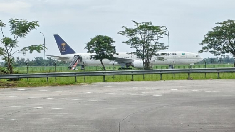 ondisi Pesawat Saudi Arabian Airlines yang mendarat darurat di Bandara Kualanamu. (ist)