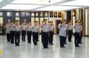 Belasan pati Polri mendapat kenaikan pangkat satu tingkat lebih tinggi. Termasuk seorang pati yang naik pangkat dari irjen menjadi komjen. (Polri)
