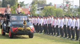 Kapolda Kaliantan Tengah Irjen Pol Iwan Kurniawan saat memberi arahan kepada jajaran (foto: Seputar Borneo)