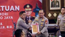 Irjen Asep Edi resmi menjabat Kapolda Metro Jaya menggantikan Komjen Karyoto (PMJ)