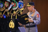 Kapolri Jenderal Pol Listyo Sigit Prabowo melantik dan melakukan serah terima jabatan (sertijab) sejumlah pejabat tinggi Polri, Selasa (19/8/2025). (Humas Polri)