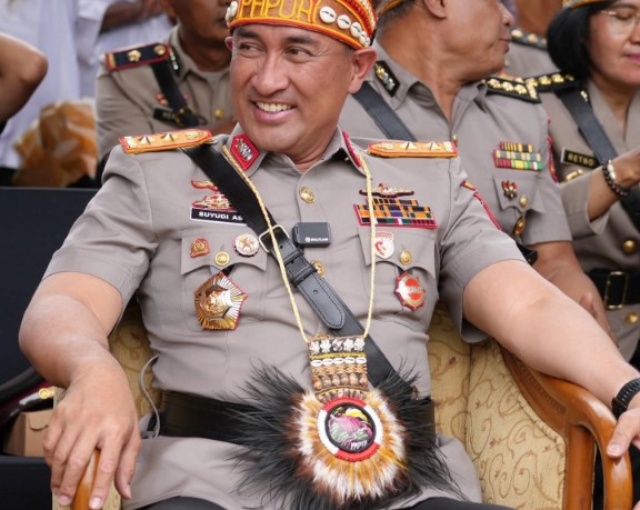 Irjen Pol Suyudi Ario Seto  (ist)