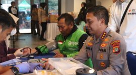 Kapolres Metro Depok Kombes Pol Abdul Waras Ikut Menyumbang Darah (Humas PMJ)