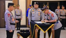 SERTIJAB: Upacara serah terima jabatan (sertijab) sejumlah pejabat tinggi (Pati) dan menengah (Pamen) Polri di Rupattama Mabes Polri, Jakarta, Rabu (29/10/2025). 
(Humas Polri)