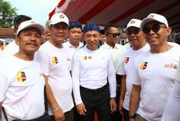 Kapolri Jenderal Listiyo Sigit berpose bersama Ketua ITW Edison Siahaan dan Ketua Wartawan Kepolisian PWI Jaya, Ferry Edyanto dan Junrnalis CNN Budi Tanjung dan Wartawan Majalah Keadilan Penerus Bonar Karo-Karo,(Foto:MegaNews)