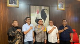 Koordinasi: Pertemuan koordinasi berlangsung di ruang Kabid Humas Polda Metro Jaya pada Rabu, 3 Desember 2025, antara Kabid Humas Polda Metro Jaya Kombes Pol. Budi Hermanto dan Ketua PWI Jaya Kesit Budi Handoyo yang didampingi Sekretaris PWI Jaya Arman Suparman dan Ketua FWP Achmad Faruk.(Meganews)