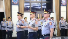 Upacara kenaikan pangkat dan dalam golongan Perwira Tinggi (Pati) Polri di Gedung Rupatama Mabes Polri, Jakarta, Kamis (19/3/2026). (ANTARA)