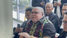 Razman Arif Nasution (ist)