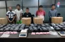 Direktorat Tindak Pidana Narkoba (Dittipidnarkoba) Bareskrim Polri menunjukkan lima tersangka dalam kasus peredaran gelap 86,3 kilogram sabu dan 5.171 butir pil ekstasi jaringan narkoba Riau-Sumatera Selatan (Foto: Humas Polri)