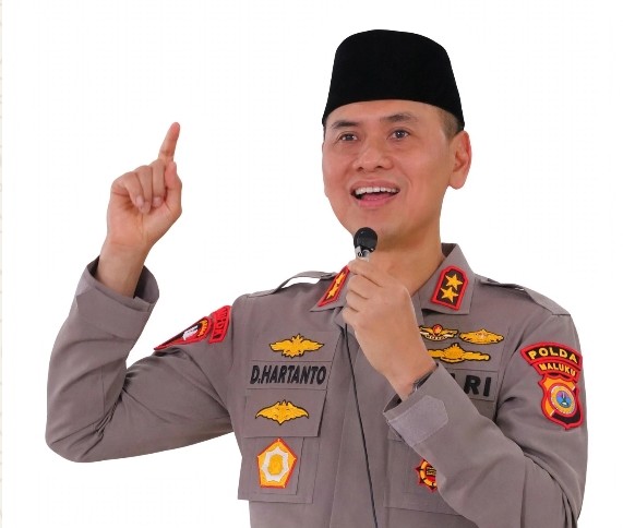 Kapolda Metro Jaya Komjen Pol . Prof. Dr. Dadang Hartanto. S.H.,S.I.K.,M.Si.